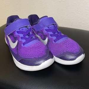 Girls Nike sneakers